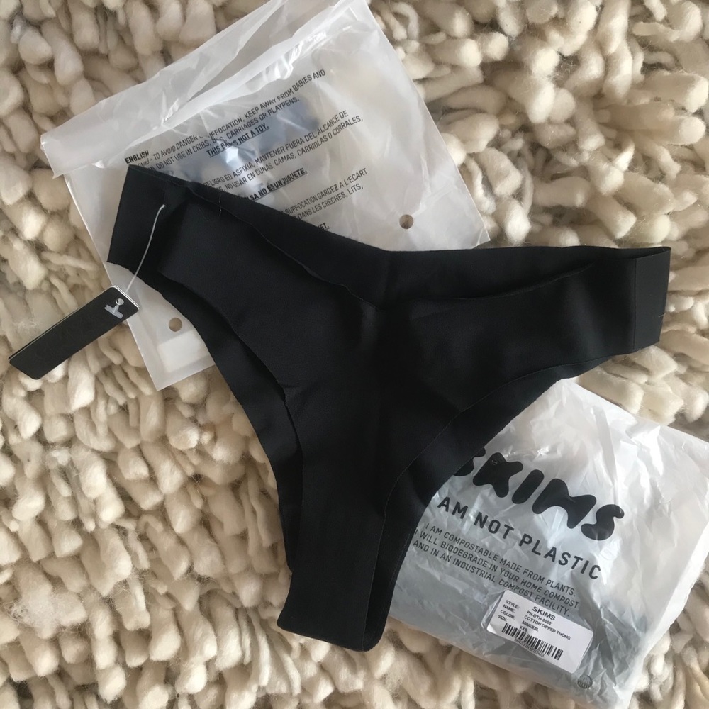XX SOLD XX Skims || Smooth Essentials Dipped Thong - Picture 2 of 8